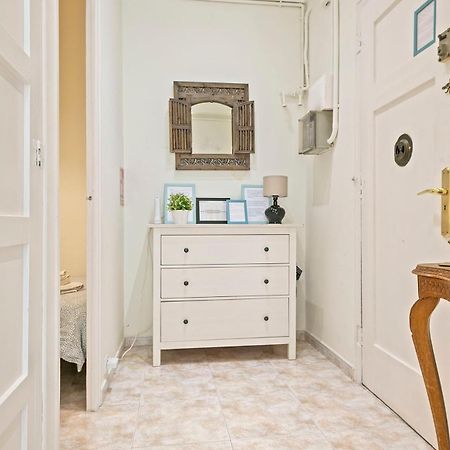 Apartmento Industria Barcelona Luaran gambar