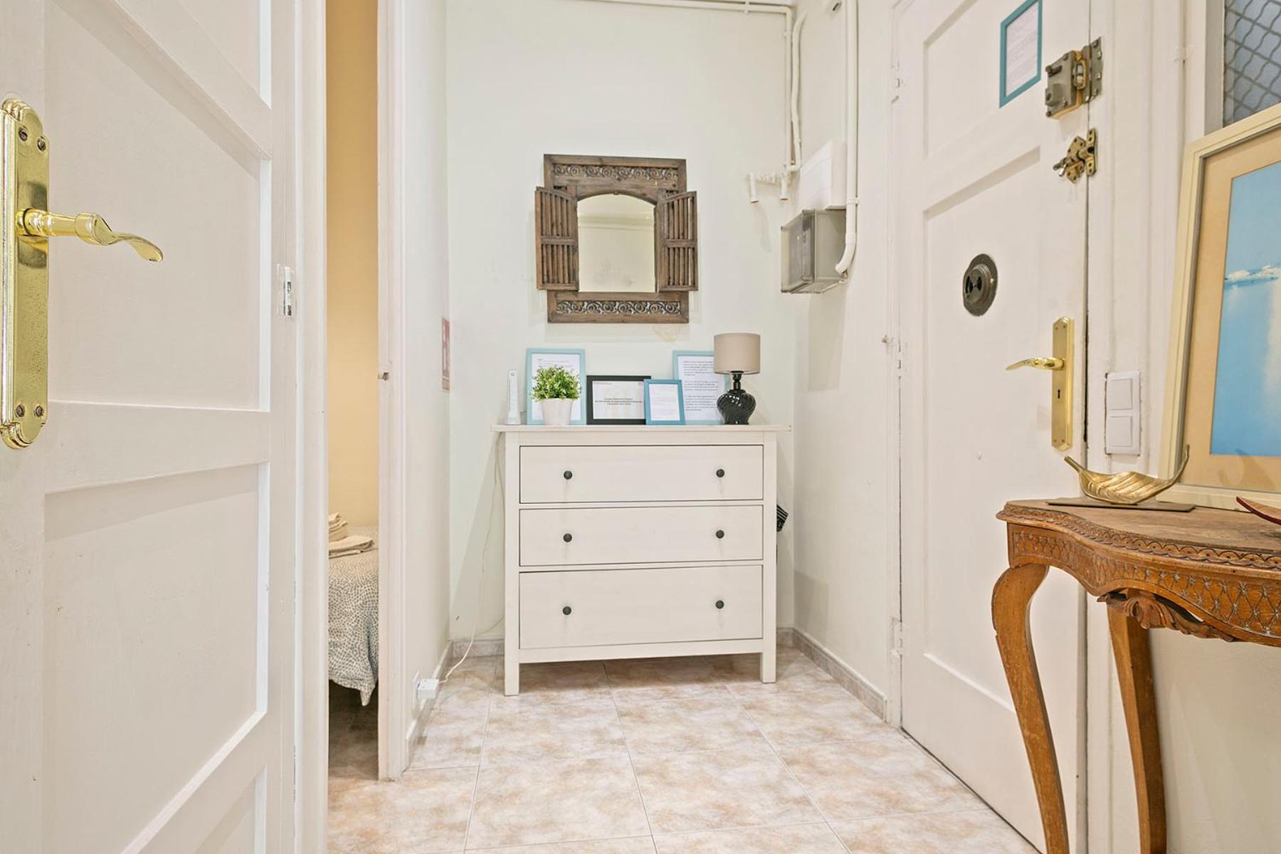 Apartmento Industria Barcelona Luaran gambar